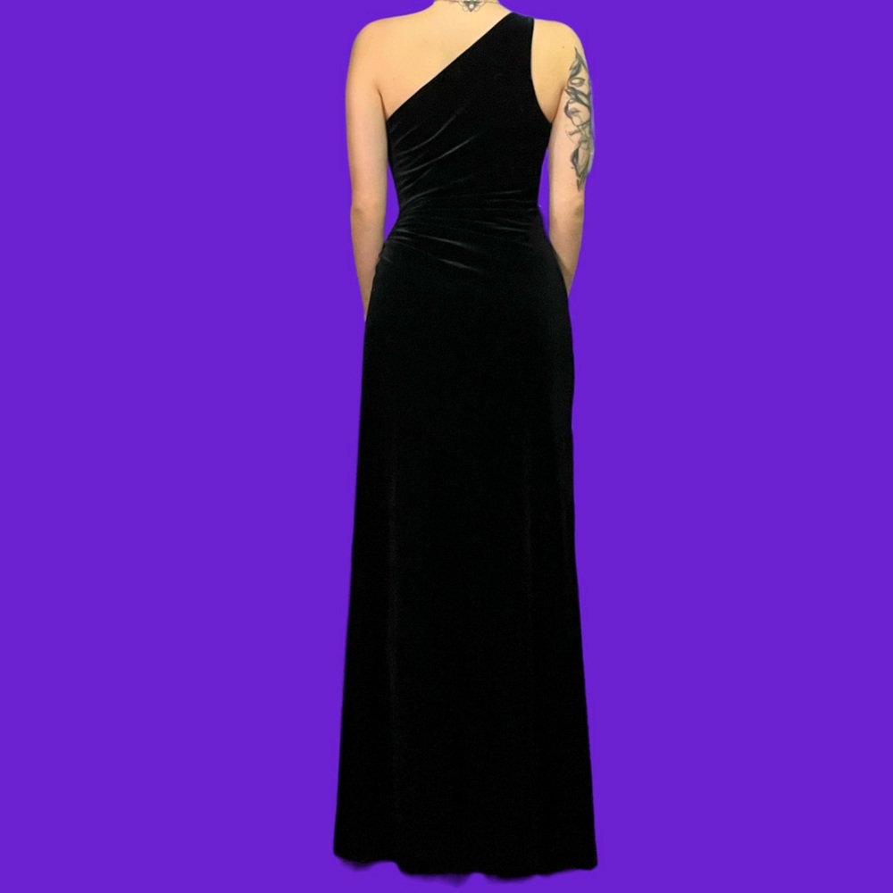 One shoulder black velvet prom dress / evening gown